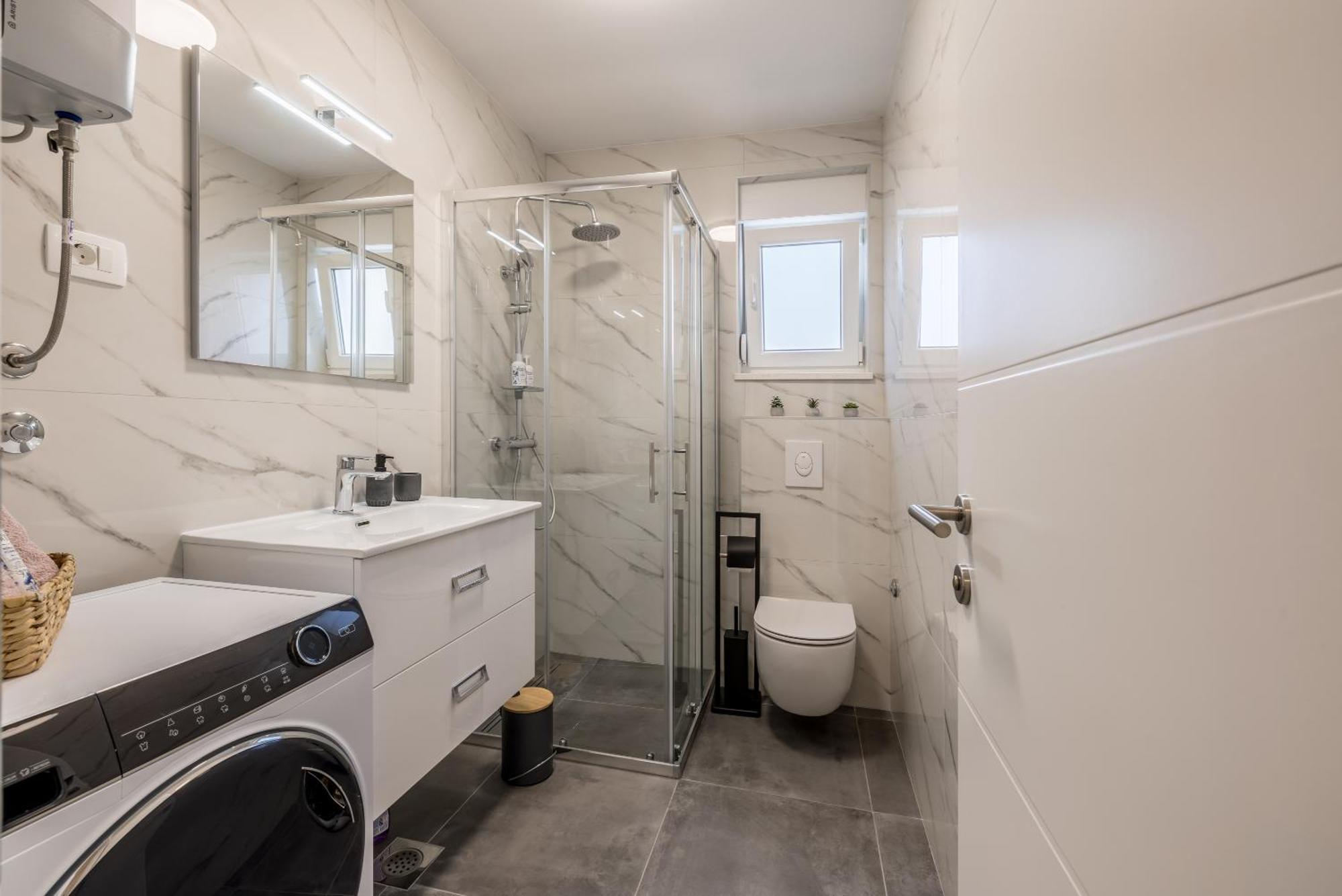 Adriatic Nest, Cozy And Modern Two Bedroom Apartment Kastela Luaran gambar
